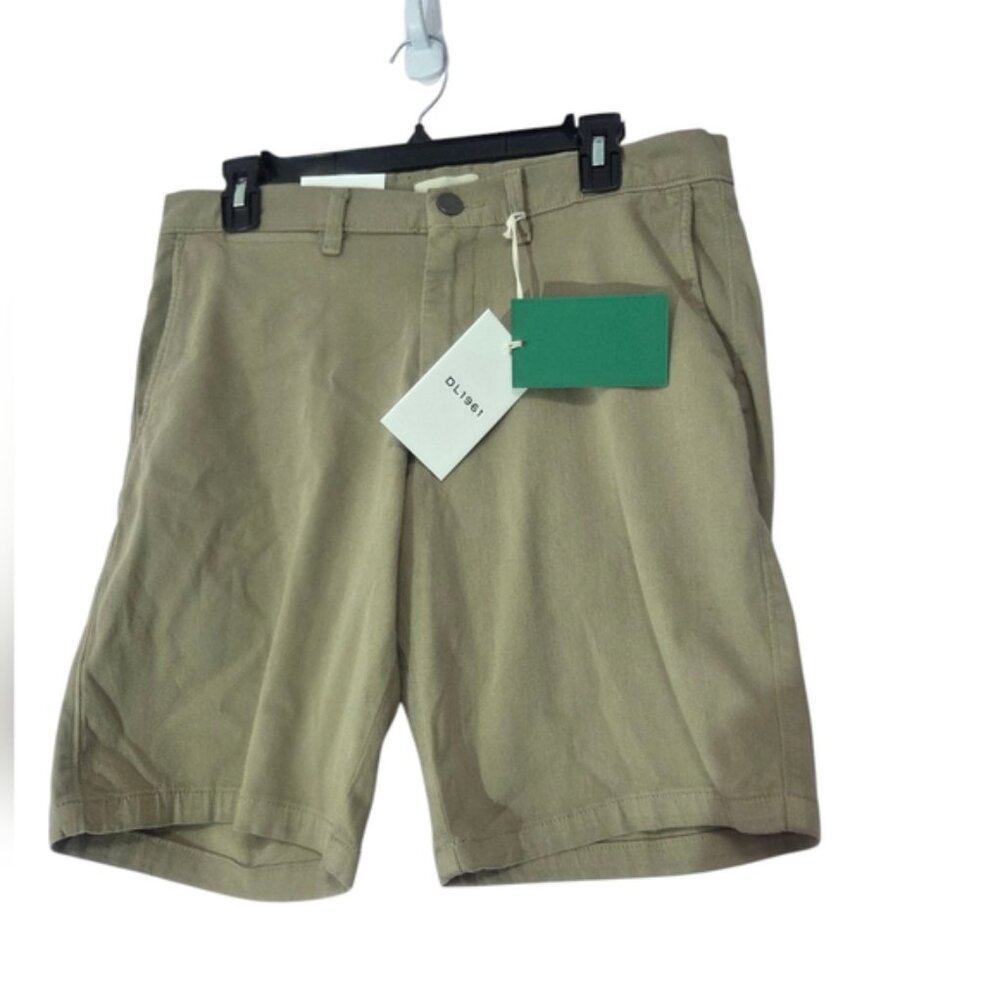 DL 1961 Jake Chino Beige  Casual Shorts with Belt Loops